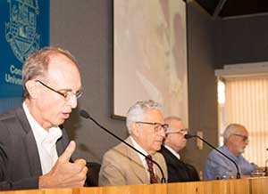 Martin Grossmann, Alfredo Bosi, Rui Curi e Carlos Guilherme Mota - Homenagem aos Professores Visitantes do IEA