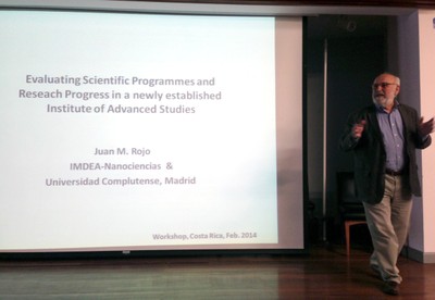 Juan Manuel Rojo giving his presentation
