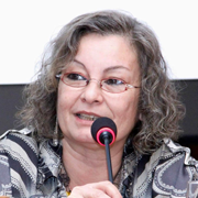 Fernanda Nicácio - Perfil