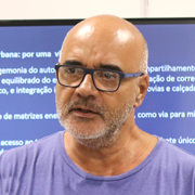 Celso Carvalho - Perfil