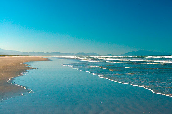 Praia deserta