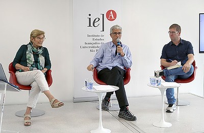 Sonia Maria Barros de Oliveira, José Eli da Veiga e Reinaldo José Lopes - 24/4/2017