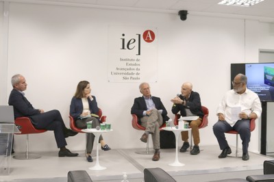 Sergio Vale, Cristiane Lucena, Pedro da Motta Veiga, Eduardo Viola e Amâncio Jorge Oliveira