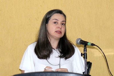 Aline Cardoso 