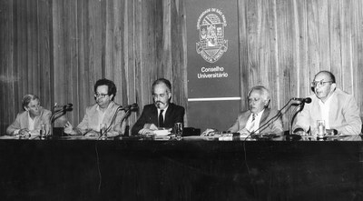 Severo Gomes, Francisco Wefort, Carlos Guilherme Mota, José Goldemberg e Isaías Raw