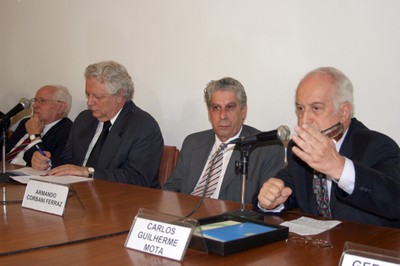 José Goldemberg, João Steiner, Armando Corbani Ferraz e Carlos Guilherme Mota