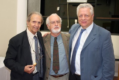 Sérgio Mascarenhas, Carlos Guilherme Mota e João Steiner
