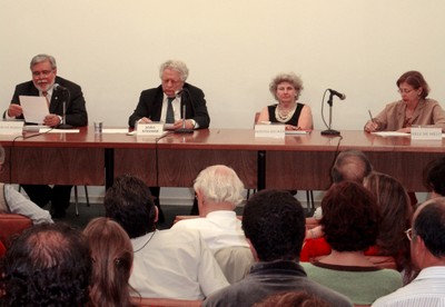 Marcos Barros, João Steiner, Bertha Becker e Neli Aparecida de Mello-Théry