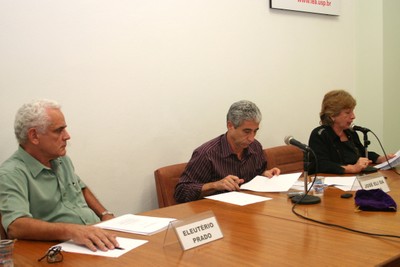 Eleutério Prado, José Eli da Veiga e Cristina Possas