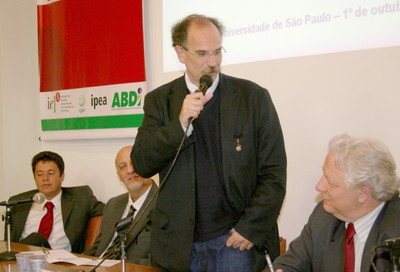 João Alberto de Negri, Esper Abraão Cavalheiro, Glauco Arbix e João Steiner