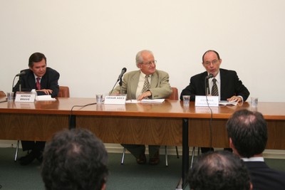 Sergio Bravo Escobar, César Ades e Hernan Chaimovich