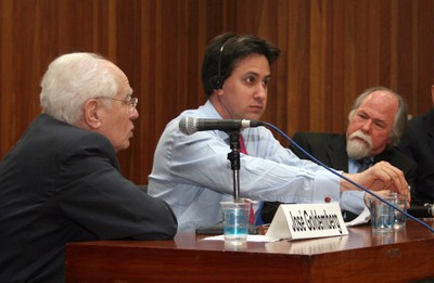 José Goldemberg, Ed Miliband e Jacques Marcovitch
