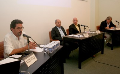 Antonio Carlos Robert Moraes, Wagner Costa Ribeiro, Juan Luis Suárez de Vivero e Ildo Sauer