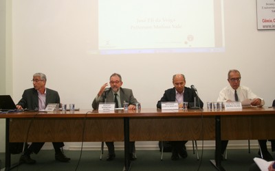 José Eli da Veiga, Sergio Barbosa Serra, Wagner Costa Ribeiro e Luiz Gylvan Meira Filho
