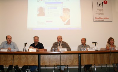 João Vicente Assunção, Paulo Saldiva, César Ades, Wagner Costa Ribeiro e Helena Ribeiro