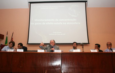 Vera Lúcia Imperatriz Fonseca, Eduardo Haddad, Jacques Marcovitch, Paulo Artaxo, Carlos Roberto Azzoni e José Marengo