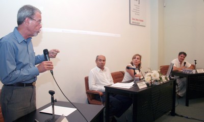 Luís Bartolomé Lecha Estela, Wagner Costa Ribeiro, Helena Ribeiro e Fábio Luiz Teixeira Gonçalves