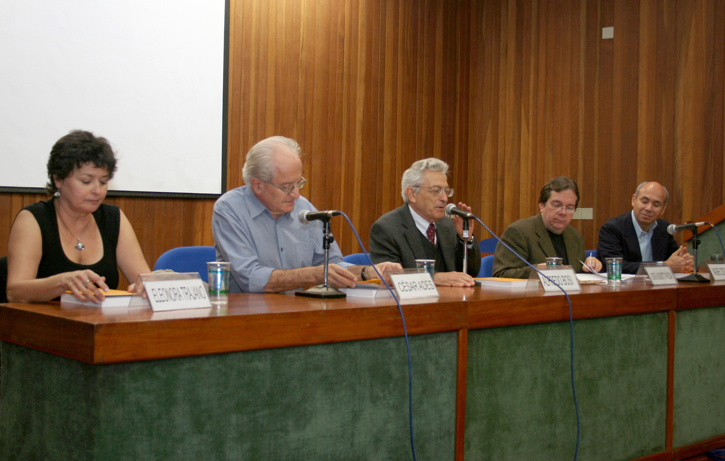 Eleonora Trajano, César Ades, Alfredo Bosi, José Augusto Pádua e Wagner Costa Ribeiro