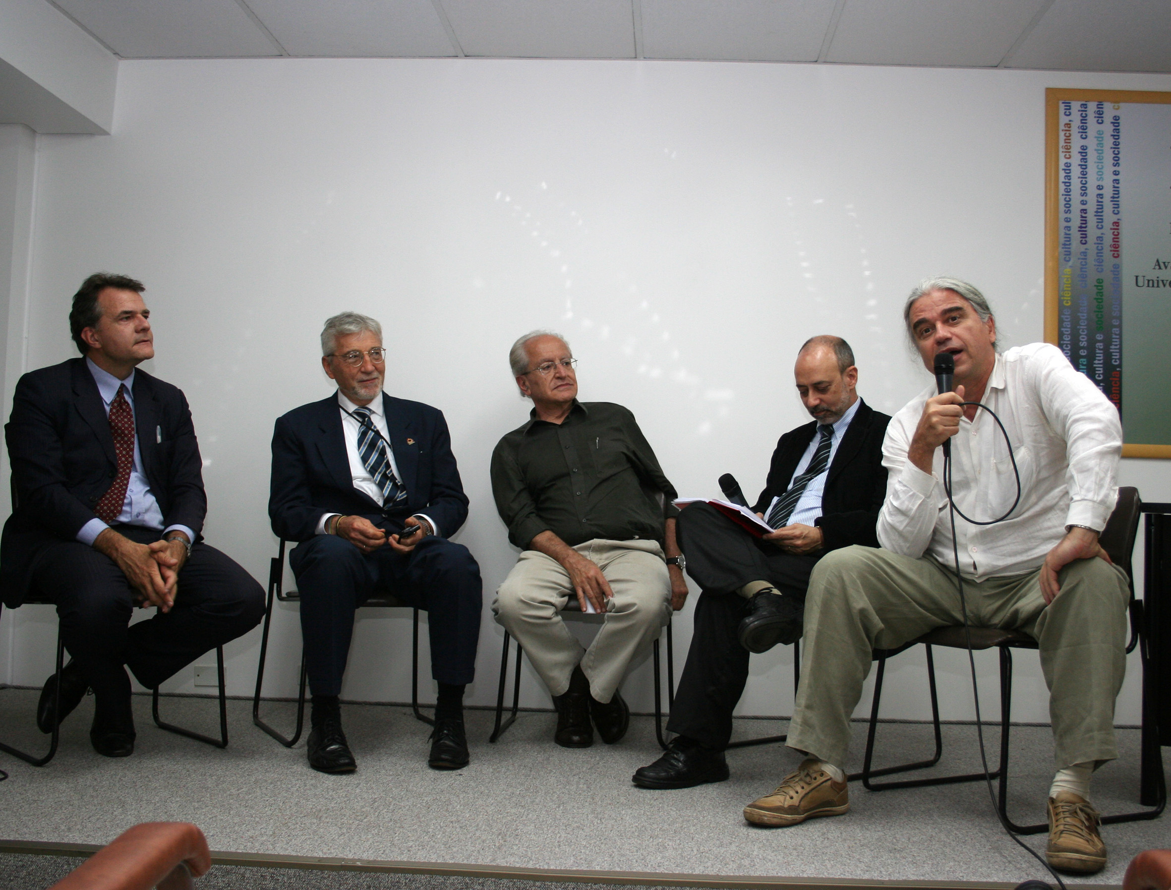 Ricardo Caldas, Guillermo Juan Creus, César Ades, Pedro Paulo Funari e Maurício Loureiro