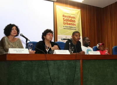 Gina Rizpah Besen, Maria Cecília Loschiavo, Walison Borges da Silva e Maria Dulcinéia Silva Santos