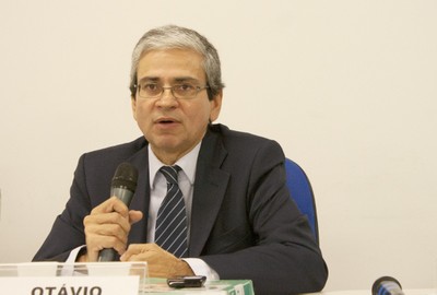 Otávio Pinto e Silva