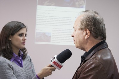 Repórter entrevista Renato Janine Ribeiro 