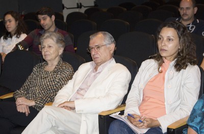 Eunice Durhan, José Álvaro Moisés e Edilene da Cruz Silva