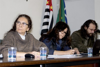 Telma Regina de Paula Souza, Silvina Brussino e Alessandro Soares da Silva
