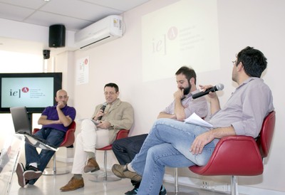 Davide Vecchi, Gustavo Andrés Caponi, Lorenzo Baravalle e Stelio Marras respondem perguntas do público