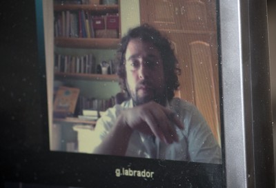 Germán Labrador Méndez via videoconferência
