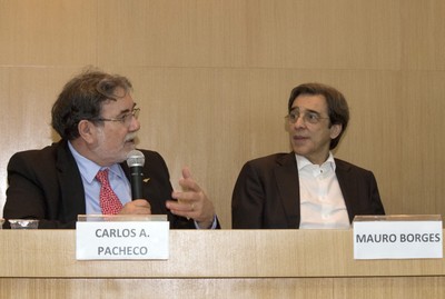 Carlos Américo Pacheco e Mauro Borges Lemos