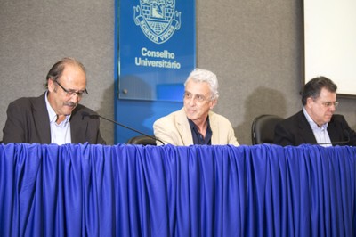 Alfons Martinell , José Teixeira Coelho Netto e Gerardo Caetano
