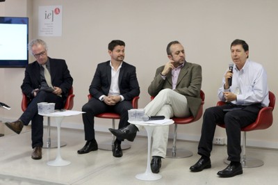 Luiz Henrique Catalani, Adriano Andricopulo, Hamilton Varela e José Eduardo Krieger