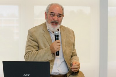 Francisco Cesar Polcino Milies