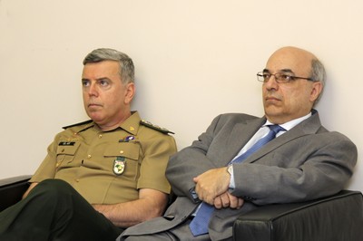 Coronel Ary Pelegrino Filho e Anastácio Katsanos