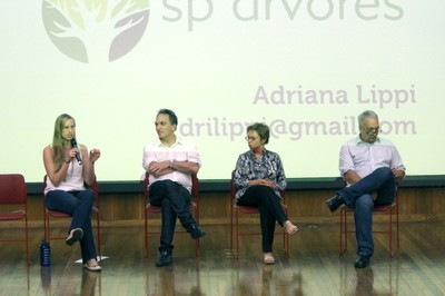 Adriana Lippi, Fabio Feldman, Maria Assunção Faus da Silva Dias e Paulo Saldiva 