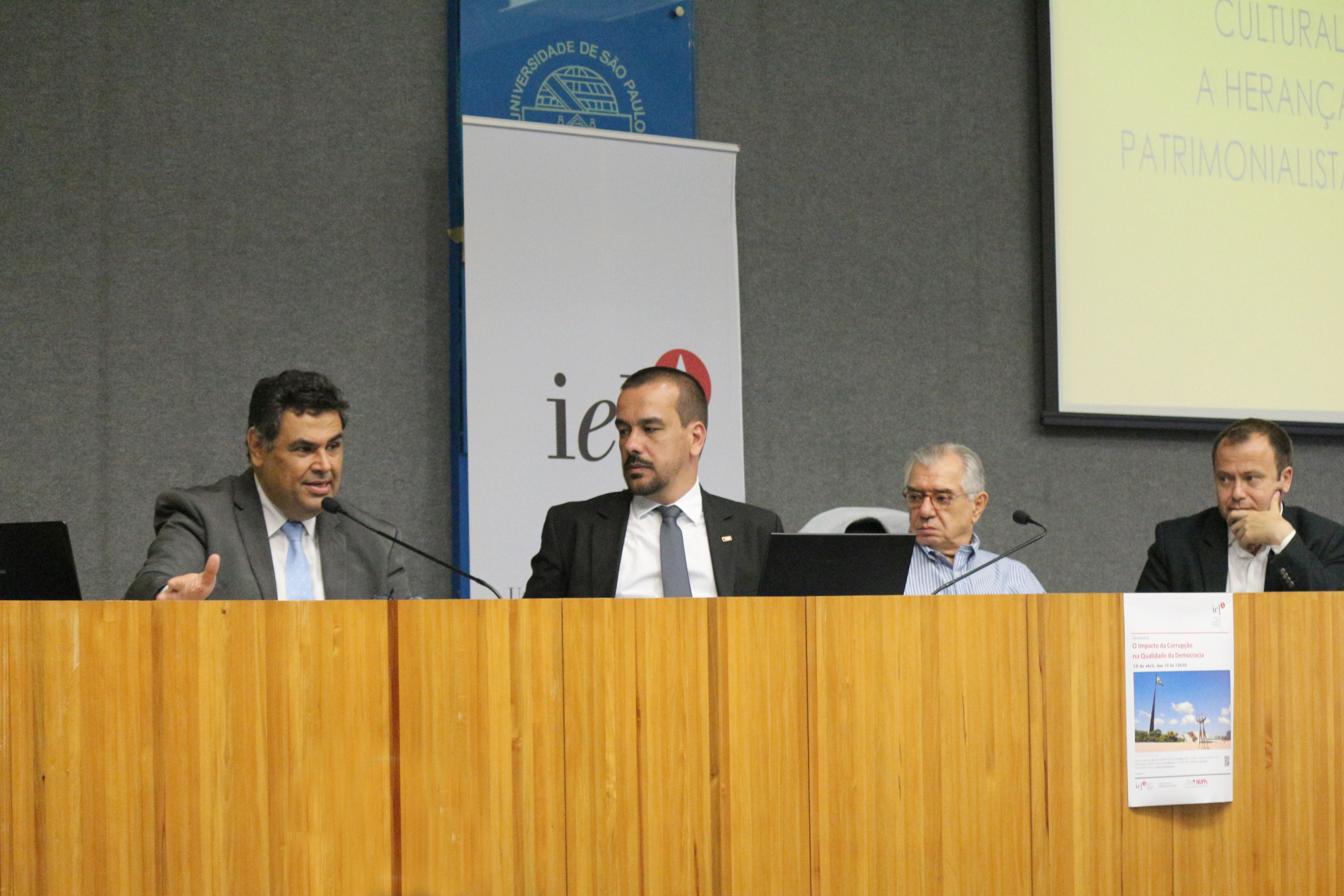 Roberto Livianu, Fernando Filgueiras, José Álvaro Moisés e Alan Lisler