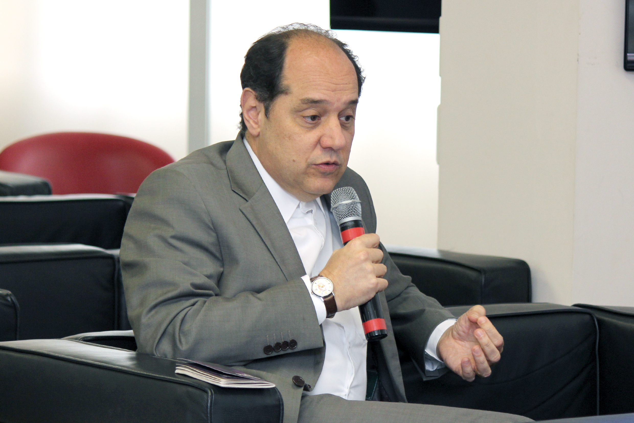 Eugênio Bucci, fala durante o debate