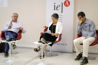 osé Álvaro Moisés, Maria Hermínia Tavares de Almeida e Fernando Limongi