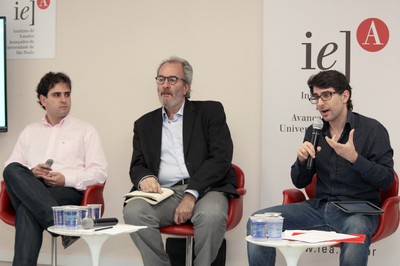 Murilo Gaspardo, Jorge Abrahão e Adrián Albala