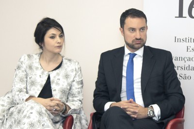 Marike Paulson e Vitor Castro 