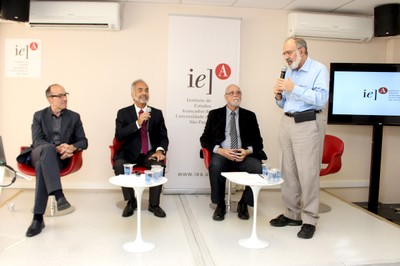 Senén Barro Ameneiro, José Antonio Lerosa de Siqueira , José Alberto Aranha e Guilherme Ary Plonski