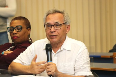 Lino de Macedo participa do debate
