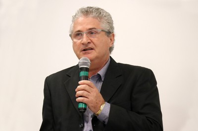 João Brunelli Júnior 