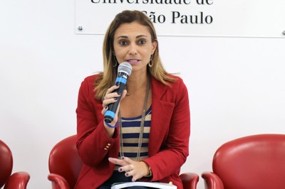 Karine dos Santos 