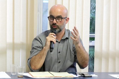 Leandro Giatti da relatoria, faz perguntas durante o debate do Painel V - 13/06/2018