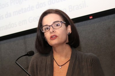 Lígia Vizeu Barrozo - 12/06/2018