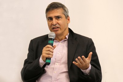 André Ponce de Leon F. de Carvalho 