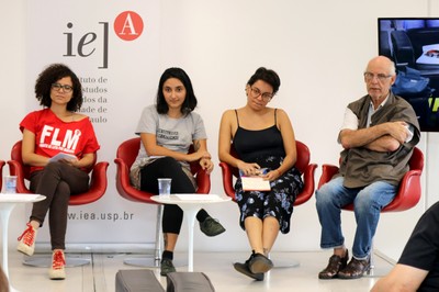 Welita Caetano, Anna Carolina da Silva, Geovanna de Andrade e Pe. Júlio Lancelotti 