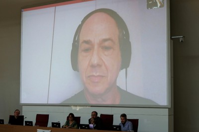 Eduardo Kac, via skype